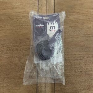 Metro Pcs Silicone Spatulas, 2-Count Silicone Spatula Set w/Measuring Cups